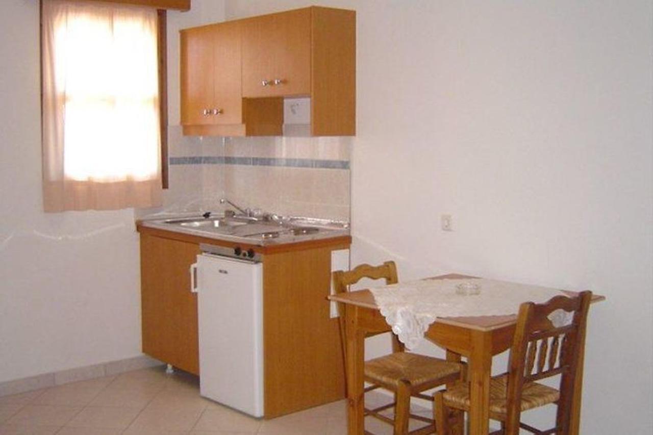 Anemoessa Apartment Amoopi Exterior photo